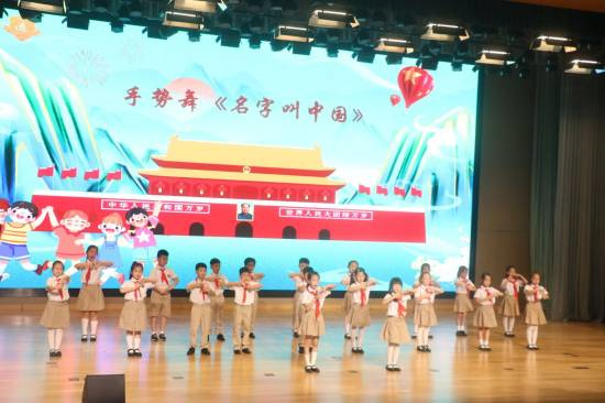图2 封面.jpg