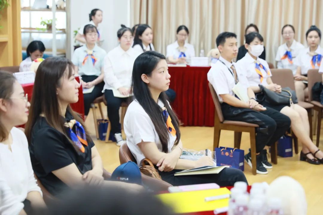 571198cdb40e984e45ce0272ae1fc2c7.jpg