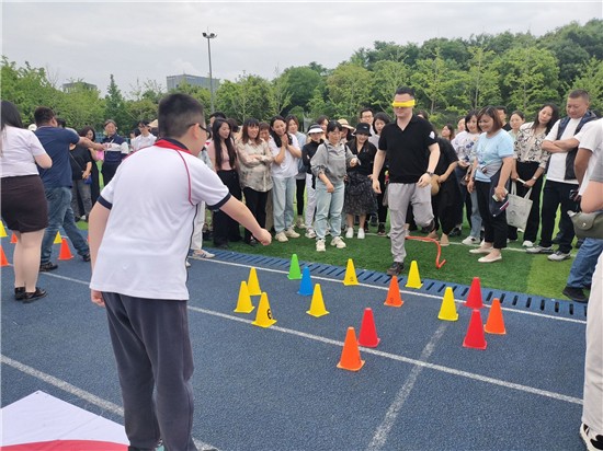 家长会2.jpg