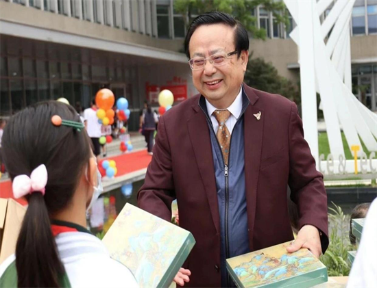 图1.png