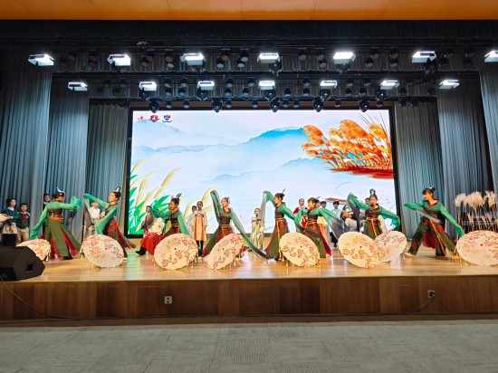 图1(3).jpg