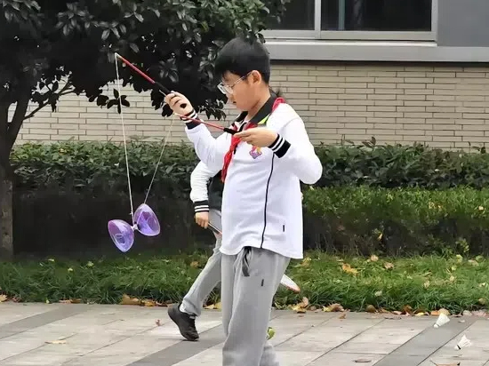 图1.jpg