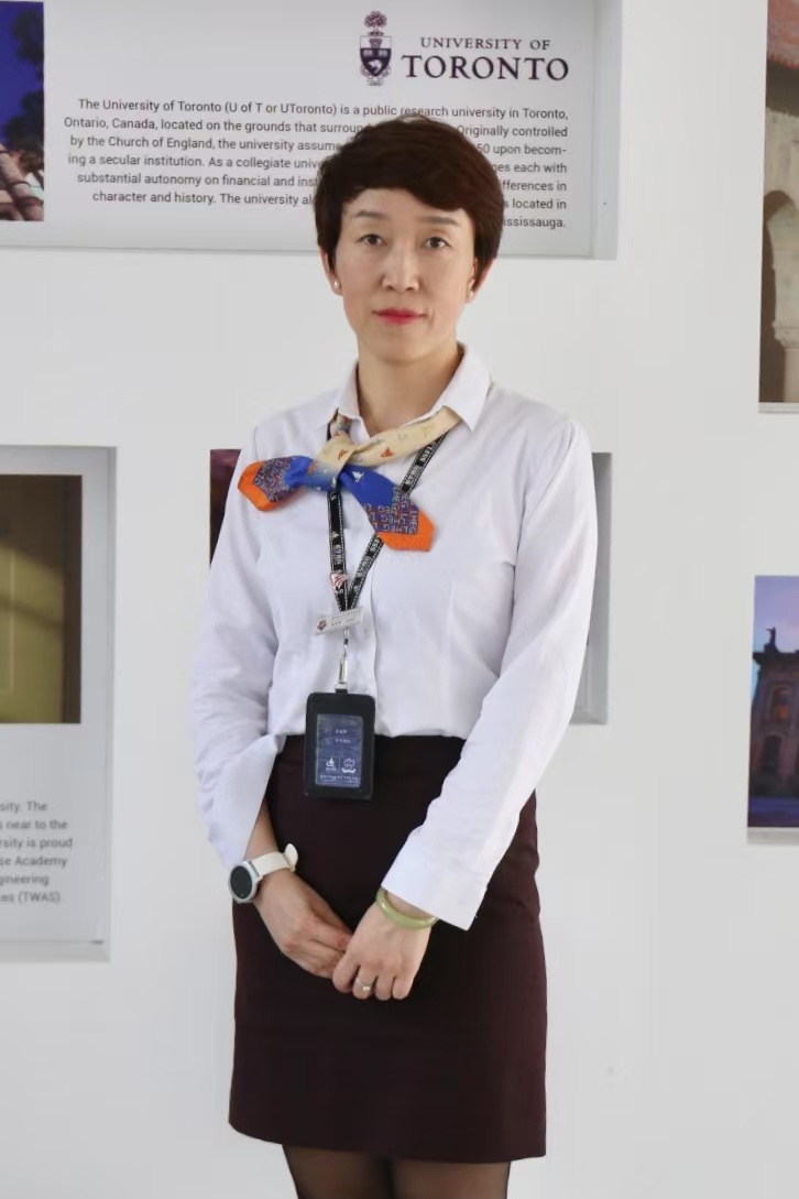 张丽娜.jpg