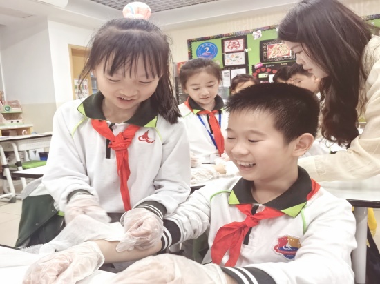 图2.jpg