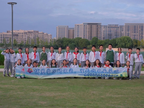 封面.jpg 封面.jpg